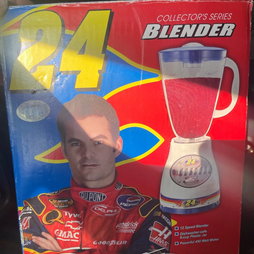 Nascar Red and Yellow Collector's Series Blender